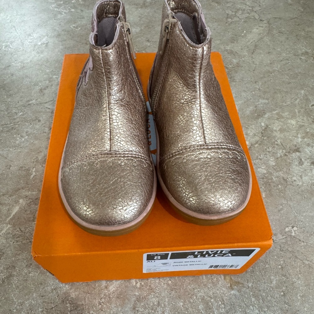 ‼️SOLD‼️Livie & Luca Shimmering Gold Kids Boots